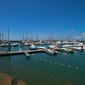 Linda Con Piscina Privada Playa Blanca (Lanzarote)